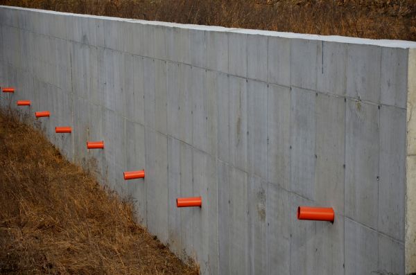 Cost of Retaining Wall Drainage in Perrysburg